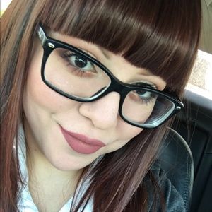 Meet your Posher, Sherry